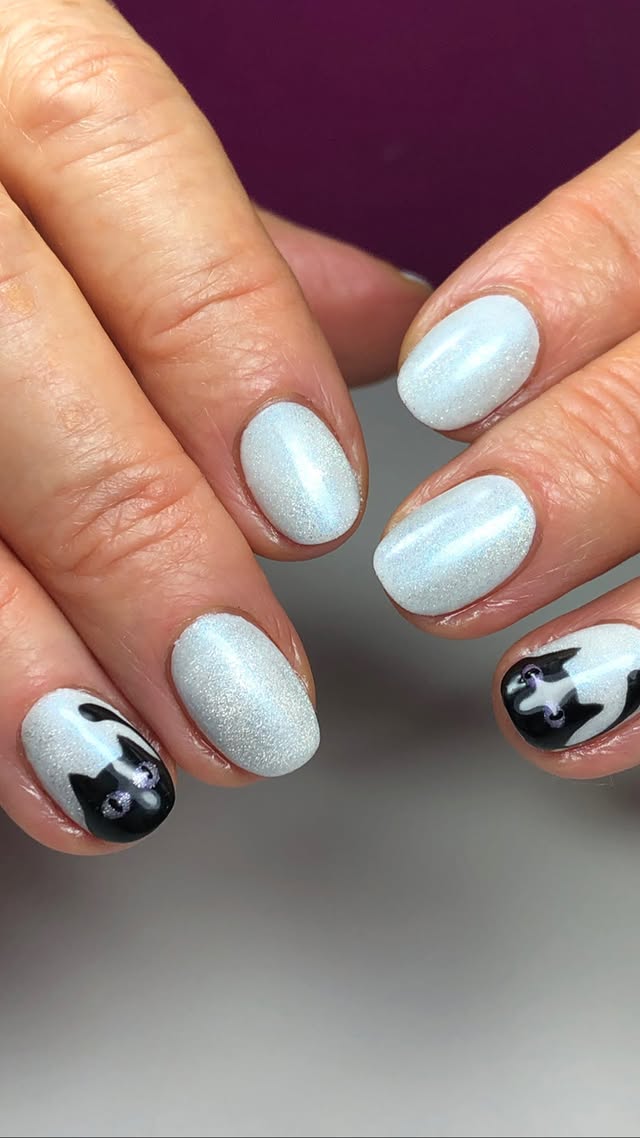 Esmaltado ojo de gato perlado con animal print