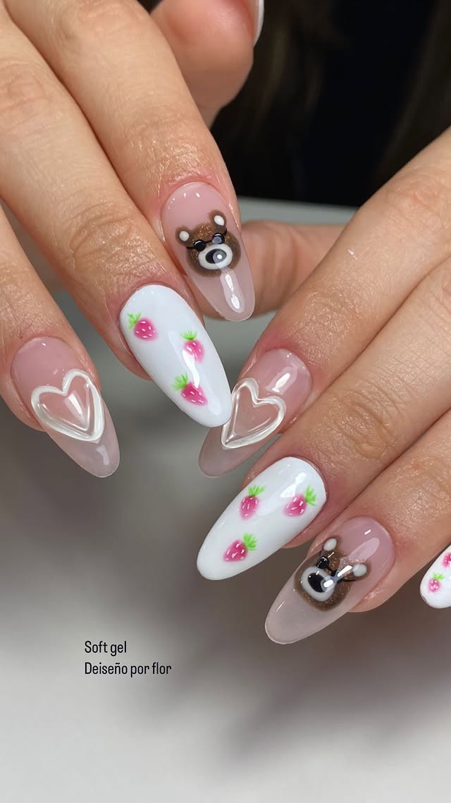 Soft gel con frutillas y figuras 3D
