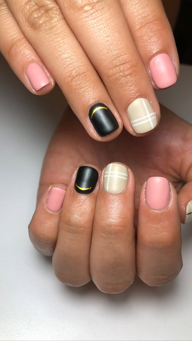 Nail art en blanco y negro
